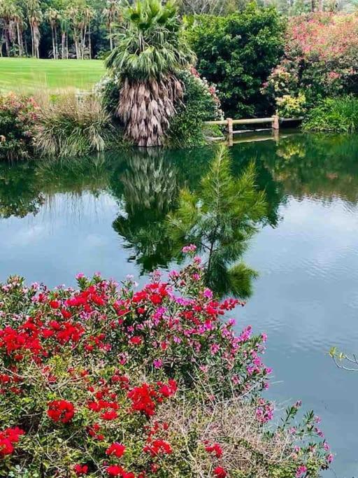 Hébergement de vacances Casa De 3 Plantas, Con Jardin Y Vistas Al Golf
