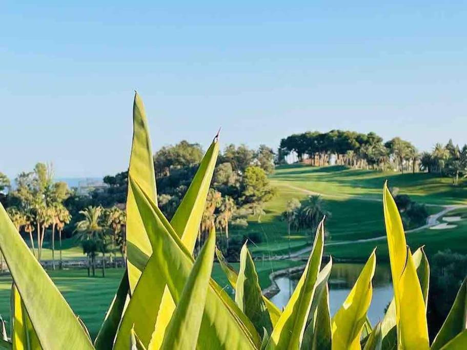 Hébergement de vacances Casa De 3 Plantas, Con Jardin Y Vistas Al Golf